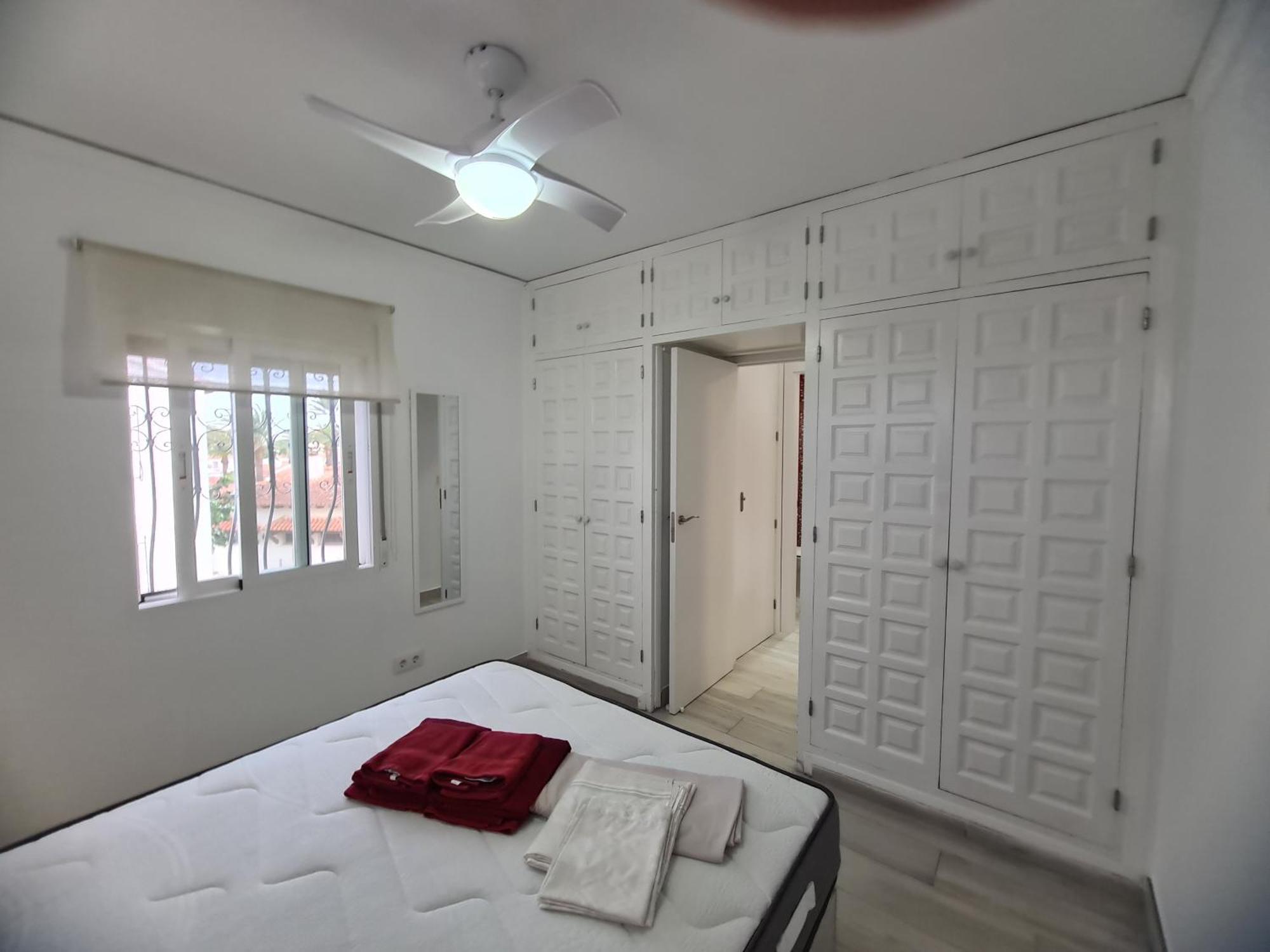 Bonito Apartamento En Дения Экстерьер фото